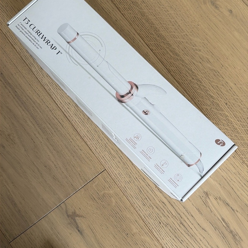 T3 Curling Iron with Rose Gold Accents